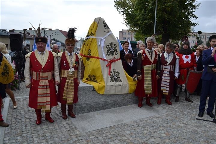 Odsłonięcie pomnika Jana Długosza w Kłobucku