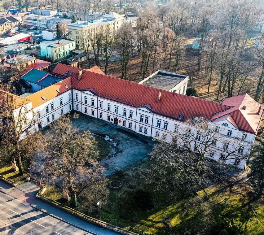 Tarnowskie Góry z lotu ptaka. Zobacz kolejne zdjęcia....