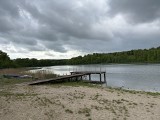Znikające jezioro w Otominie. Bój toczy się o jeden strumyk. Toczą się dyskusje, ale ich finału nie widać
