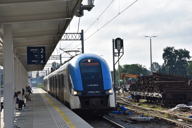 Pociągiem będzie można dojechać z Zawiercia i Tarnowskich Gór do lotniska w Pyrzowicach