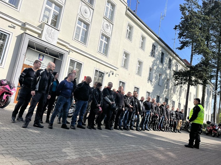 Rozpoczął się 4 Motocyklowy Rajd Weteranów. Odwiedzą groby kolegów poległych na misjach 