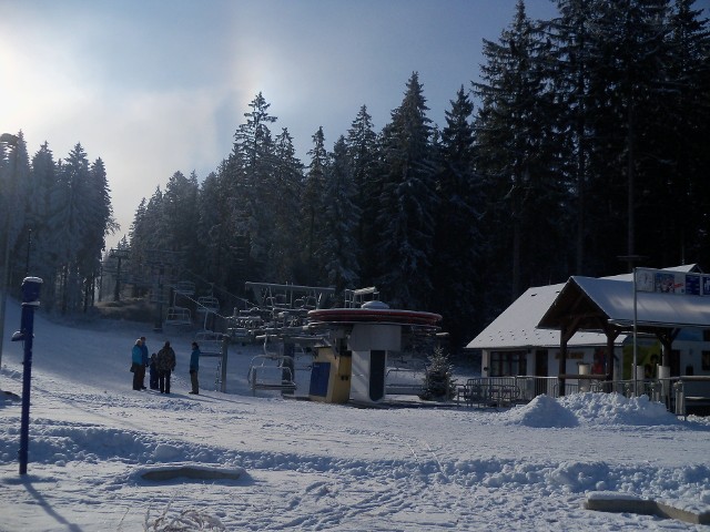 Dolna stacja kolejki na Przeczny Wierch w Zlatych Horach.