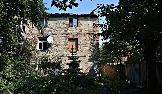 Mariusz K. w maju kupił budynek przy ul. Skibińskiej 5. Zaraz potem poinformował lokatorów, że mają się wyprowadzić.