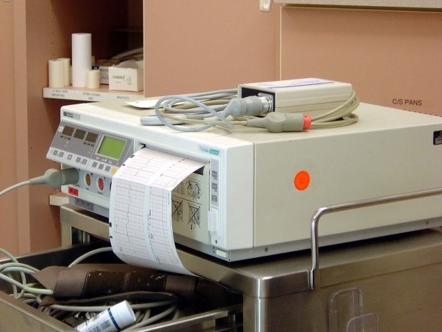 Elektrokardiogram pomaga kardiologowi w diagnozie