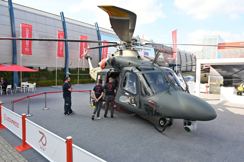 Sukces śmigłowca AW139 na Międzynarodowym Salonie Przemysłu Obronnego w Kielcach w Kielcach. Imponuje nowoczesnością [WIDEO, ZDJĘCIA]
