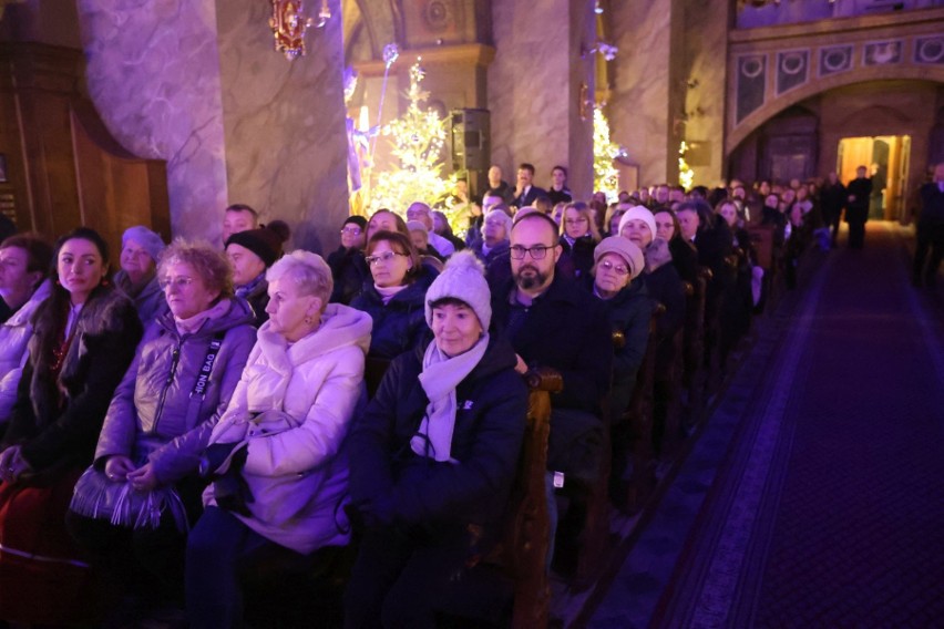 W Bazylice Katedralnej w Kielcach odbyła się Gala finałowa XVII Świętokrzyskiego Festiwalu Kolęd i Pastorałek. Oto laureaci festiwalu
