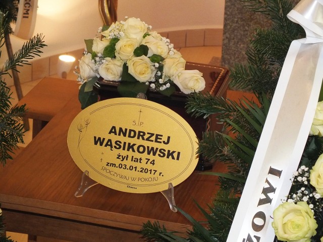 Andrzej Wąsikowski, stomatolog ze Starachowic, Honorowy Obywatel Gminy Pawłów miał 74 lata