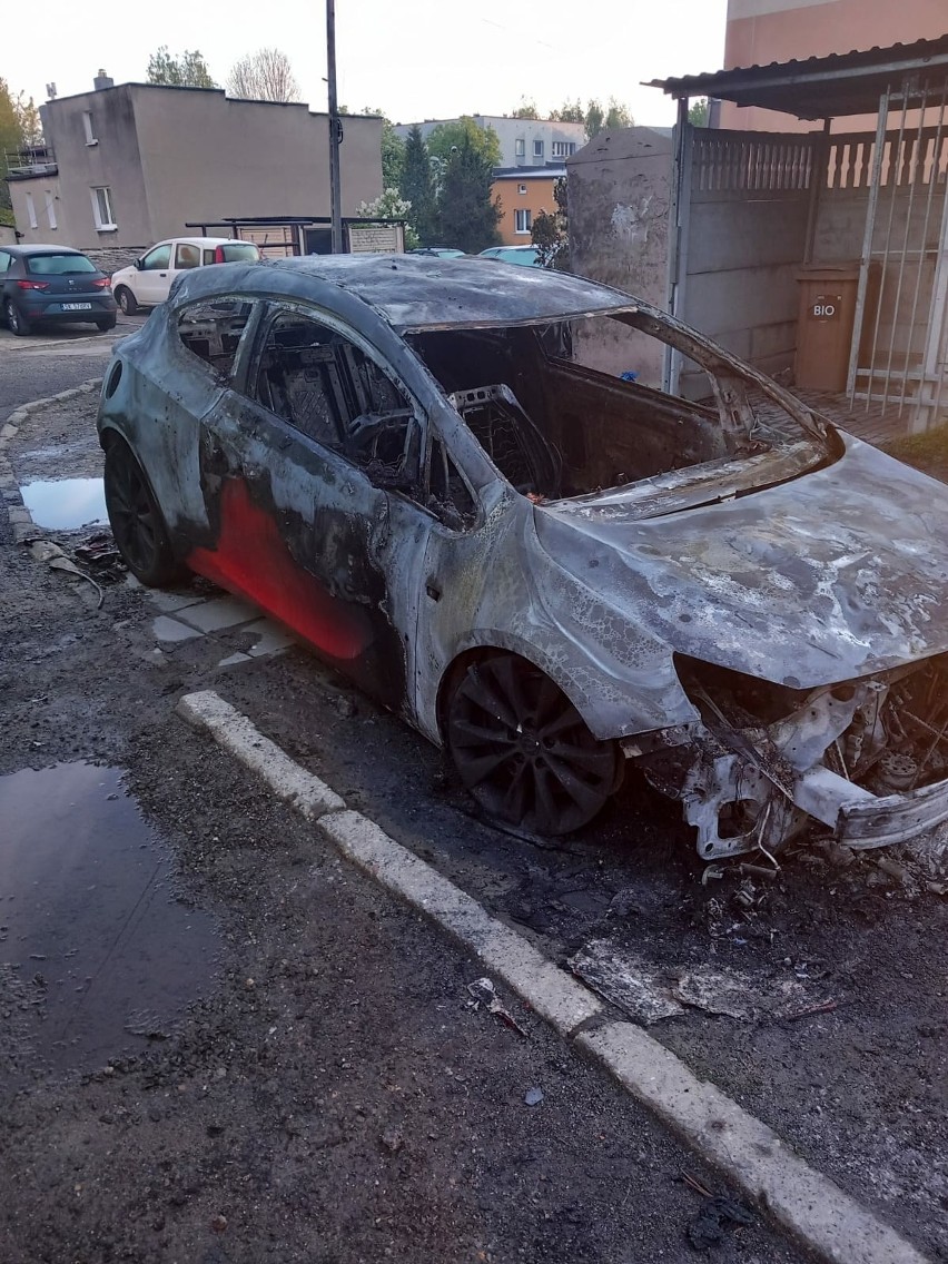 Pożar samochodów w Mysłowicach - jaka była przyczyna?