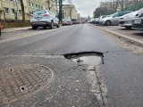Dziury w pabianickich ulicach. W jakim stanie są drogi? Jak efektywne jest łatanie? ZDJĘCIA