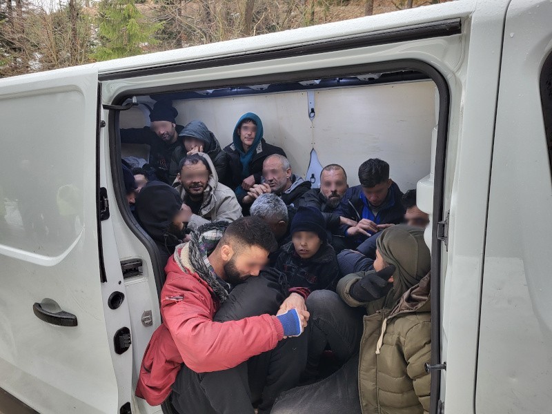 Nielegalni emigranci zatrzymani w Sopotni Wielskiej
