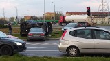 Wypadek w Gdańsku na Chełmie 24.04.2020. Zderzenie na skrzyżowaniu Łostowickiej i Armii Krajowej [zdjęcia, wideo]