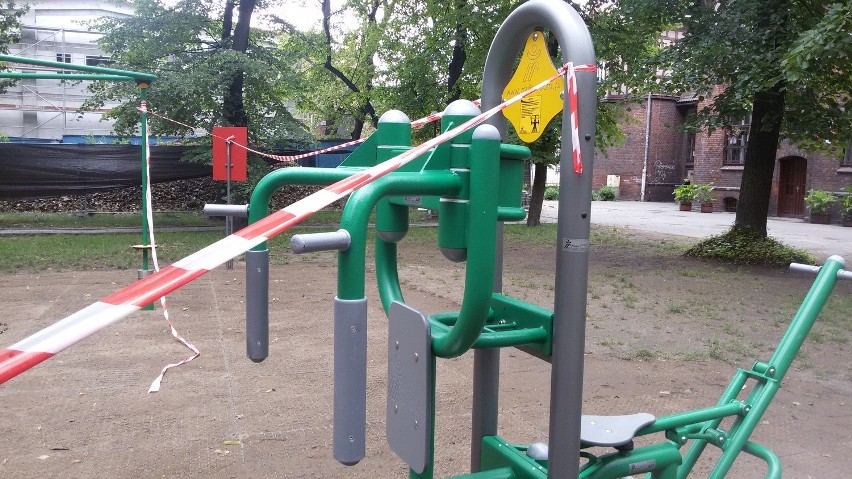 Nowy plac zabaw przy Zespole Szkół Sportowych w Mysłowicach