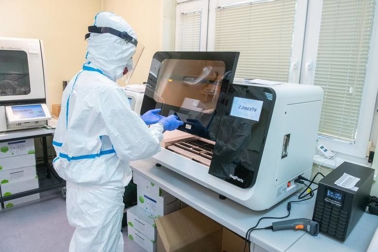 Koronawirus w sanepidzie Białystok. Laboratorium ogranicza pracę przez pandemię