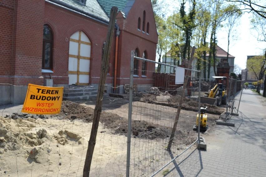 Gliwice: Trwa remont zabytkowego żydowskiego Domu Przedpogrzebowego