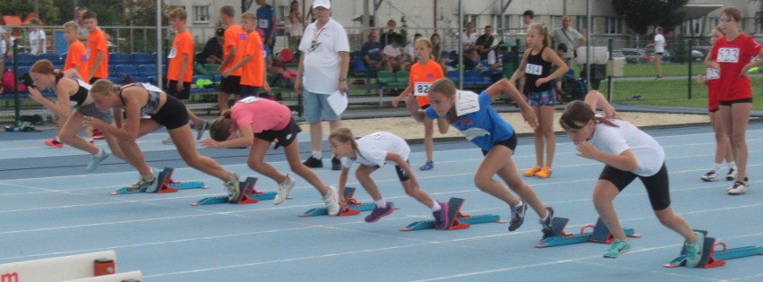 Rekordy życiowe zawodników LKS Koluszki podczas mityngu lekkoatletycznego w Bełchatowie