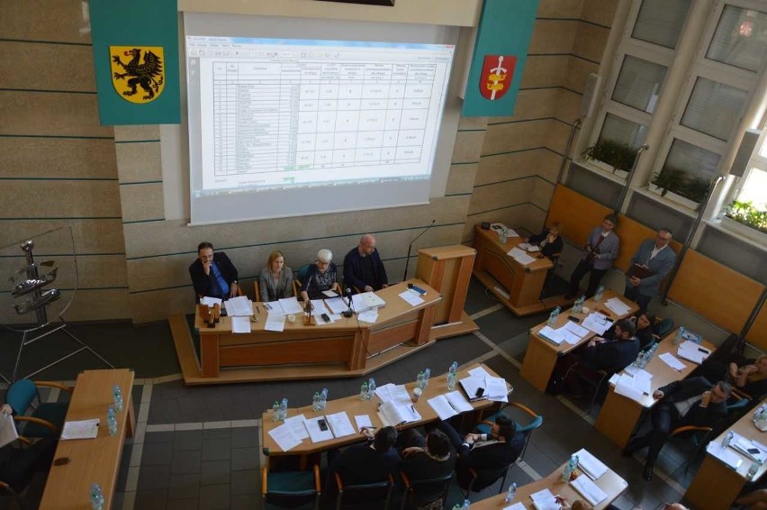 Posiedzenie Rady Miasta Gdyni [28.03.2018]. Dyskusja o...