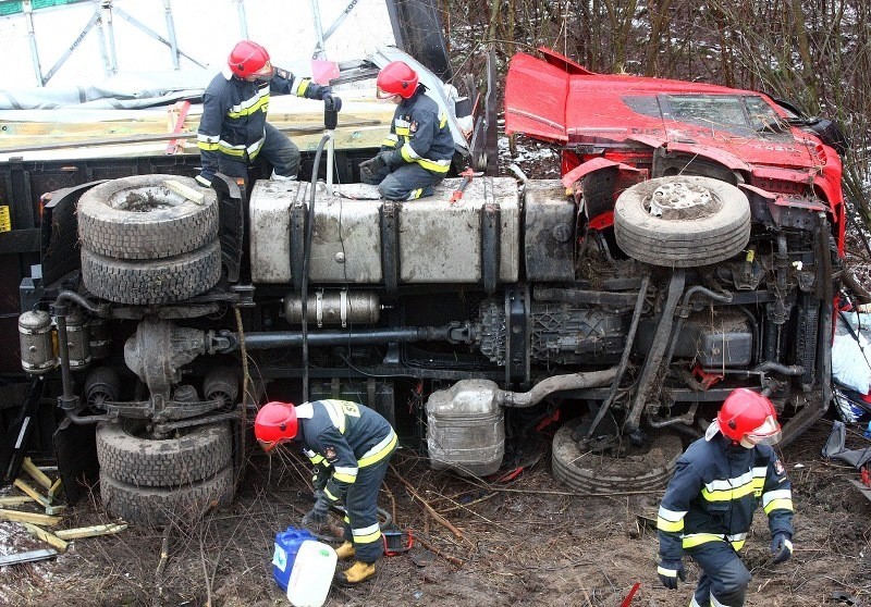 Wypadek na krajowej "szóstce"