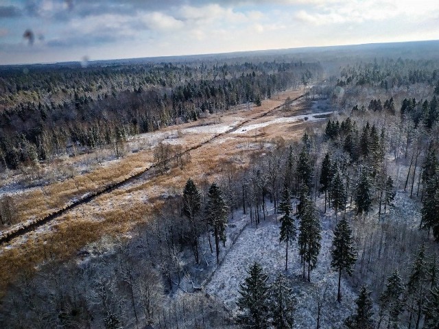 Zdjęcia lotnicze granicy z pokładu Black Hawk'a zrobione 1 grudnia tego roku