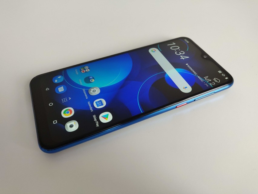 HTC Desire 19+ - świetnie wykonany smartfon z szerokim kątem i dużą baterią 