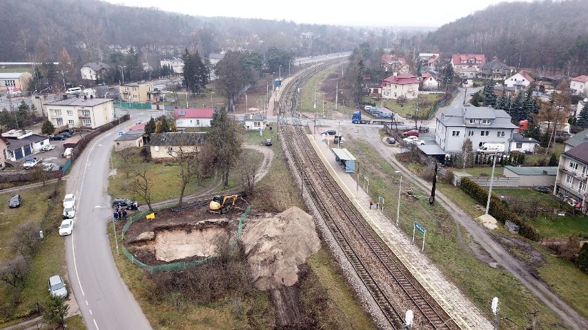 Awantura o gigantyczny maszt na pograniczu Kielc i gminy Sitkówka-Nowiny! Mieszkańcy: „Nie pozwolimy na to”!