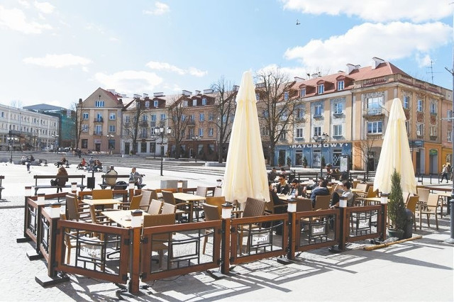 Są już pierwsze kawiarniane gródki na Rynku Kościuszki