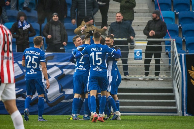 Wisła Płock pokonała u siebie Cracovię 2:1