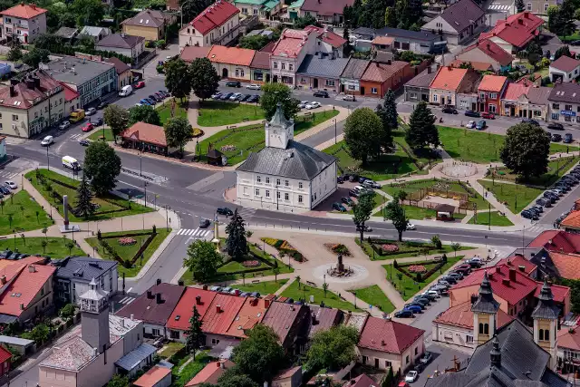 Głogów Małopolski od 1 stycznia 2021 roku powiększy się o kolejne sołectwa. Miasto zyska ok. 1730 hektarów i prawie 1000 nowych mieszkańców. Zwiększy się także Budżet Obywatelski.