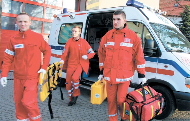 Załoga lęborskiej służby ratowniczej.