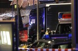 Tragedia w Berlinie. Terrorysta wjechał w ludzi. 12 osób nie żyje [YouTube]