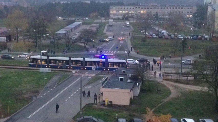 Zderzenie auta z tramwajem w bydgoskim Fordonie [zdjęcia]