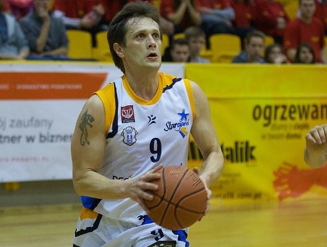 Łukasz Żytko rzucił 7 punktów.
