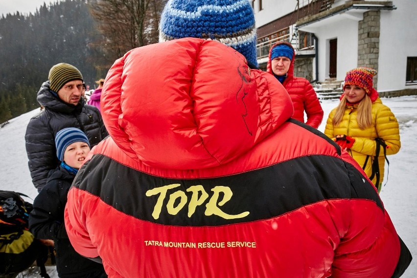 Tatry. Tutaj uczą jak zachować się, gdy zejdzie lawina w górach [ZDJĘCIA]