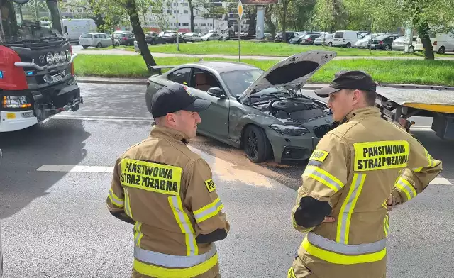 Wypadek BMW i seata przy Pasażu Zielińskiego. Jedna osoba ranna