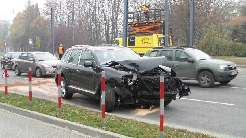 Wypadek na al. Powstania Warszawskiego