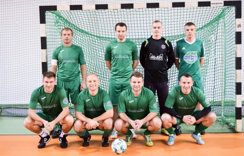 Zaczęła się Kielecka Liga Futsalu - to trzecia edycja tych rozgrywek. Od początku duże emocje [ZDJĘCIA]