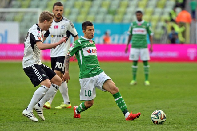 Lechia – Legia w 36. kolejce T-Mobile Ekstraklasy. Transmisja meczu Lechia Gdańska – Legia Warszawa w Canal +. Początek spotkania Lechia – Legia o godz. 20.30. Relacja na żywo online w internecie na stronie gazetawrocalwska.pl LECHA – LEGIA WYNIK NA ŻYWO, TRANSMISJA LECHA – LEGIA,  LECHA – LEGIA STREAM LIVE.