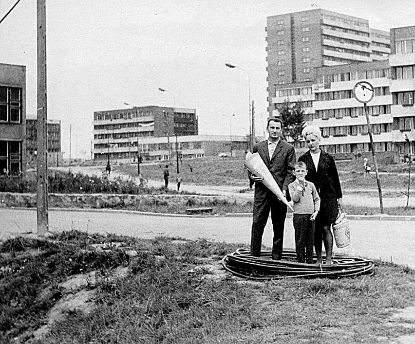 Alicja i Józef Piecowie wprowadzili się z synem do jednego z...