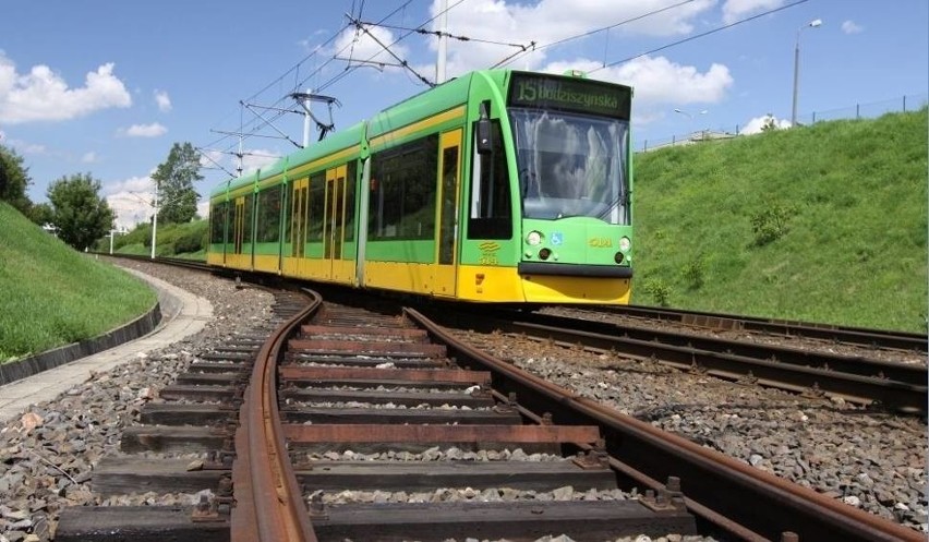 W środę 2 maja linie tramwajowe oraz autobusowe miejskie (w...