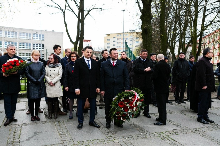 Pamiętamy o 96 ofiarach katastrofy pod Smoleńskiem