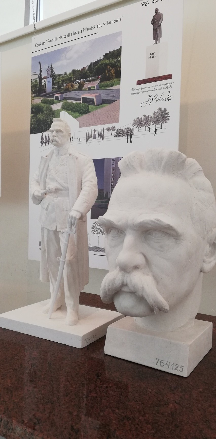 Zwycięski projekt pomnika Piłsudskiego, który stanie w...