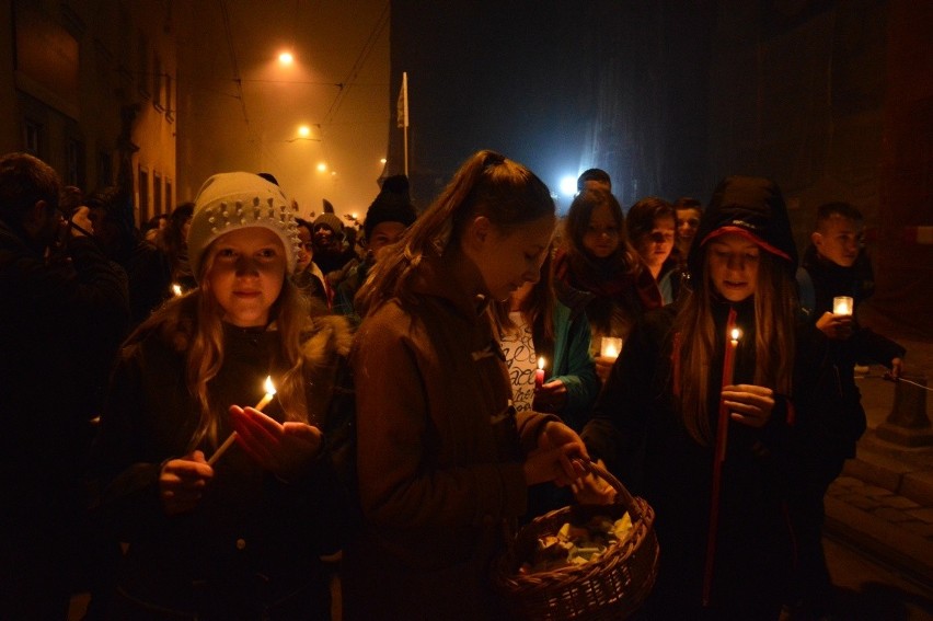 Holy Wins czyli marsz świętych we Wrocławiu (ZOBACZ)