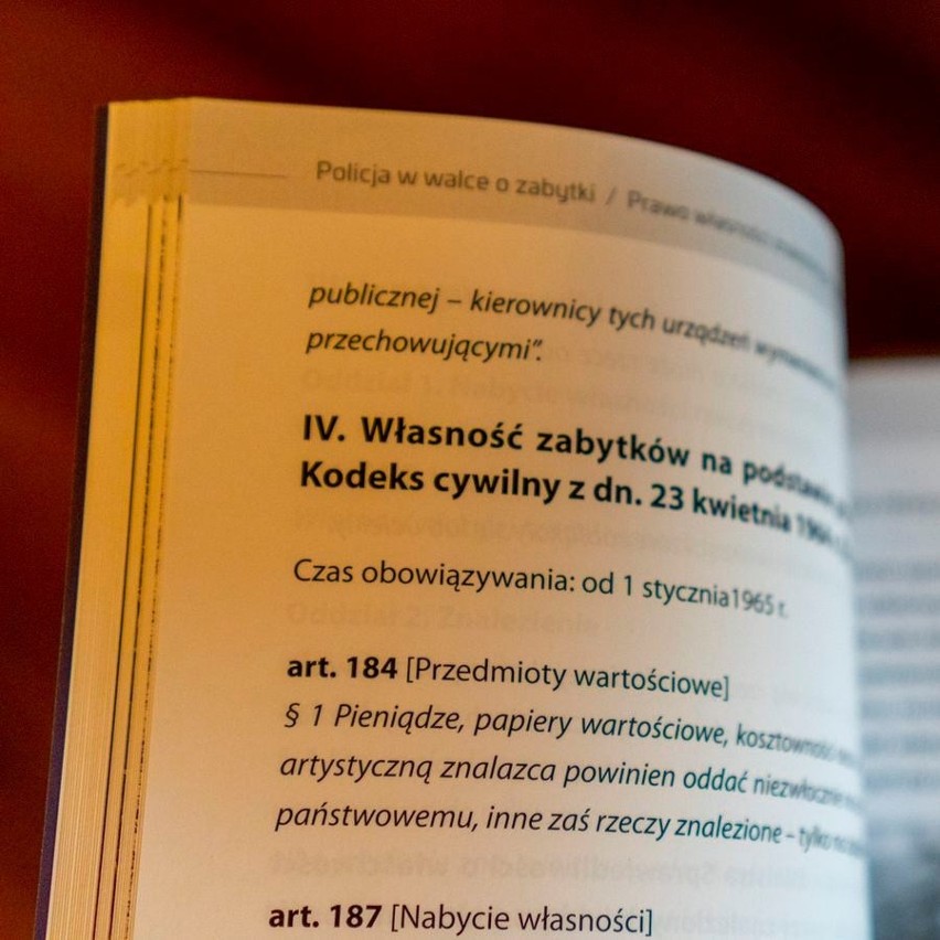 "Policja w walce o zabytki". Kolejna książka Marka Łuczaka