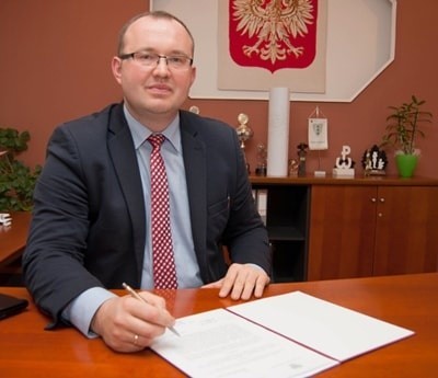 Grzegorz Ożóg, wójt gminy Ostrów. Zdobył 78,05 procent...