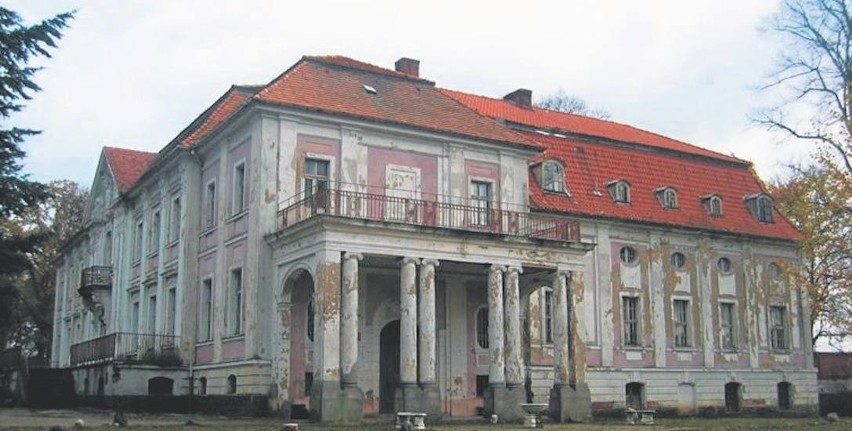 Pałac w Tucznie.