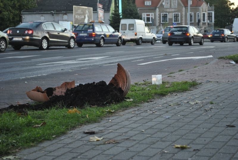 Krajobraz po nocnych zamieszkach