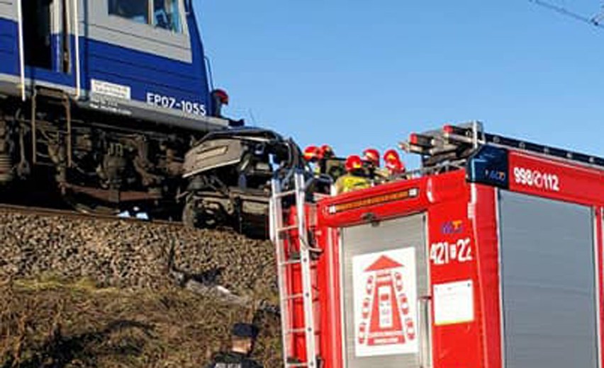 Po wydobyciu kierowcy przystąpiliśmy do reanimacji, jednakże...