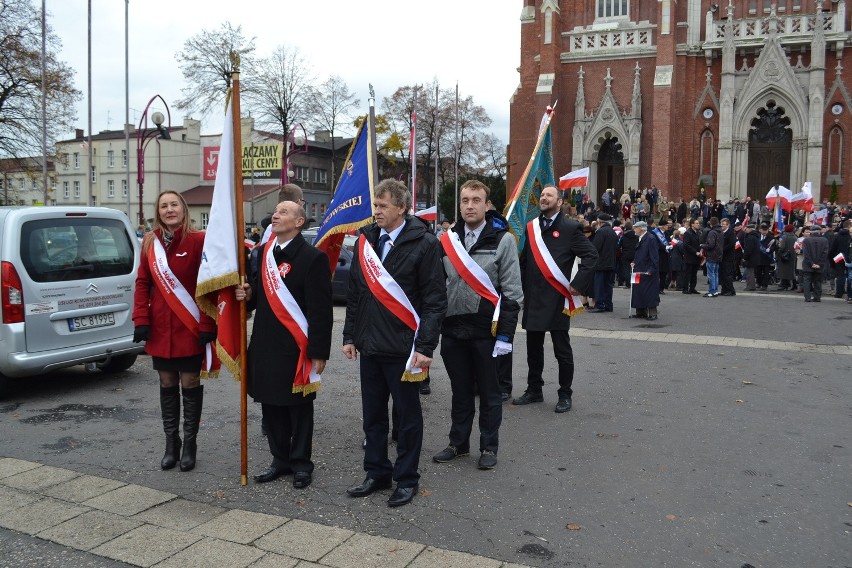 Częstochowa: Marsz Niepodległości przeszedł ulicami miasta [ZDJĘCIA]