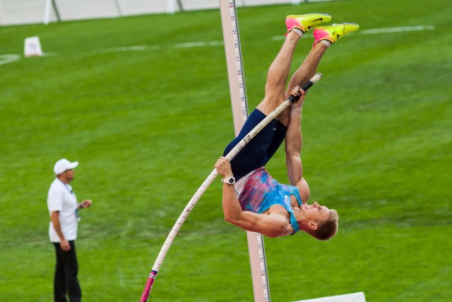 Piotr Lisek z OSOT Szczecin