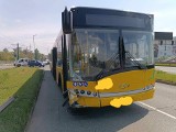 Kolizja osobówki z autobusem w Katowicach. Znaczne utrudnienia w ruchu na wysokości Silesia City Center