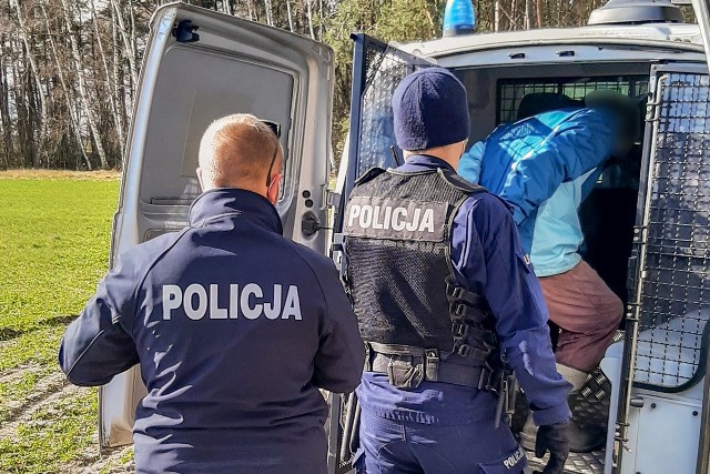 Kłusownik, którym okazał się 59-letni mieszkaniec jednej ze wsi w gminie Skwierzyna, został 6 marca zatrzymany przez policję i straż leśną.